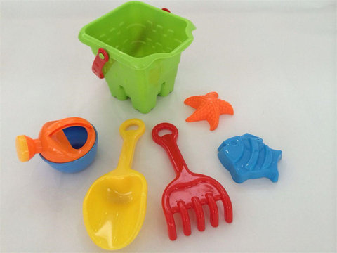 Beach bucket beach toys