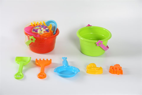 Beach bucket beach toys
