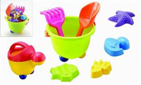 Beach bucket beach toys