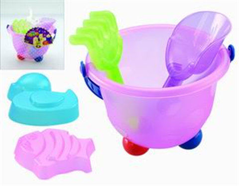 Beach bucket beach toys