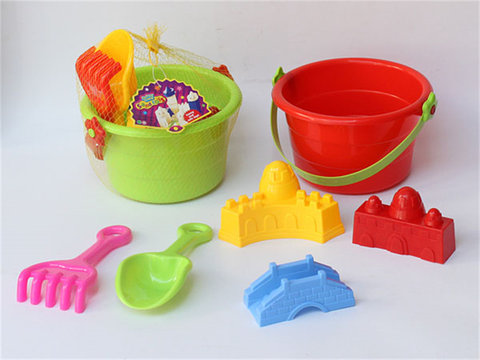 Beach bucket beach toys