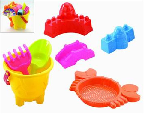 Beach bucket beach toys
