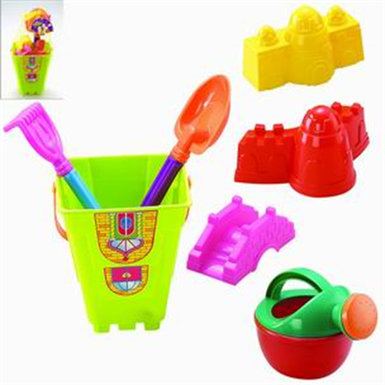 Beach bucket beach toys