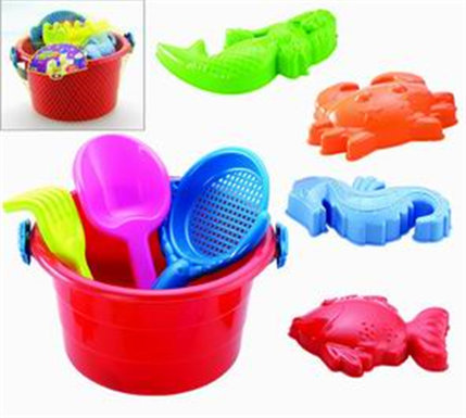 Beach bucket beach toys