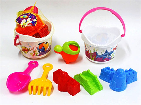 Beach bucket beach toys
