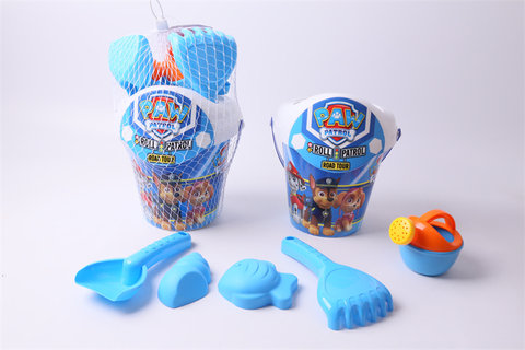 Dog Patrol Bucket 7-Piece Beach Toy Set