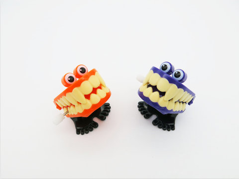 Eye printing and chain jumping ghost teeth (ABS material)