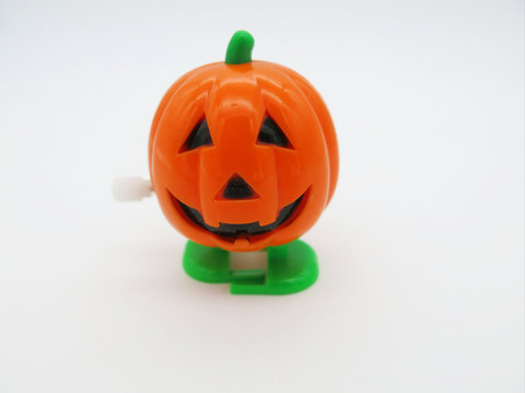 Walking Halloween pumpkin (ABS material)