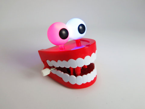 Running the chain and jumping with lights, big white teeth (bright change material)