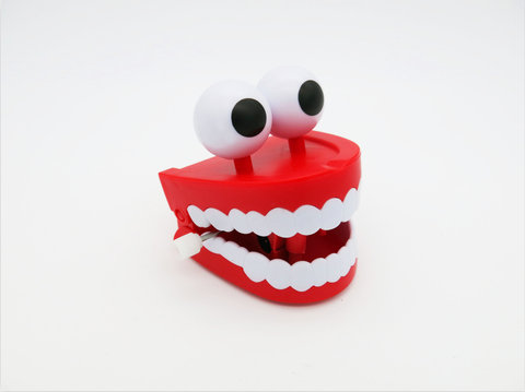 Chain jumping big white teeth (Ming material change)