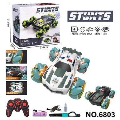 2.4G stunt police four-wheel remote control vehicle with spray, light and music