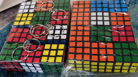 3.o Three-level Rubik's Cube Educational Toy with Black Bottom and Buckle