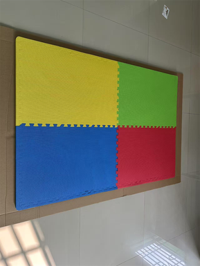 Asetof60*90*2T-shapedpatternswith4colors