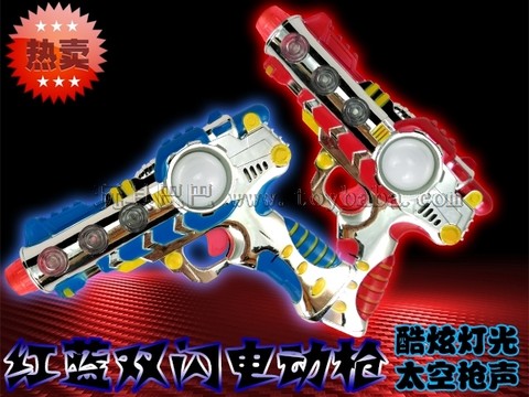 Manufacturers directly sell red and blue emergency flasher electric flash gun space gunshot NO.8646-2 hot-selling children's toys