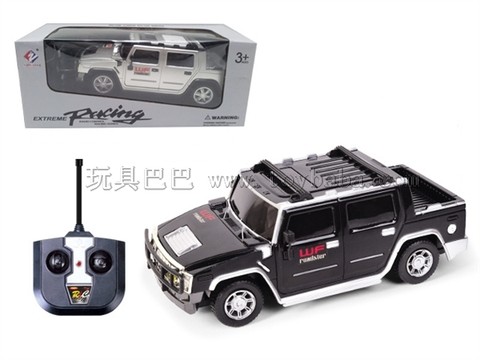 Remote control car Four-way Hummer remote control racing car 1:24 with lights