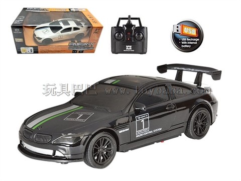 Remote control car 2.4G four-way USB charging remote control modified muscle car (headlight) 1:18