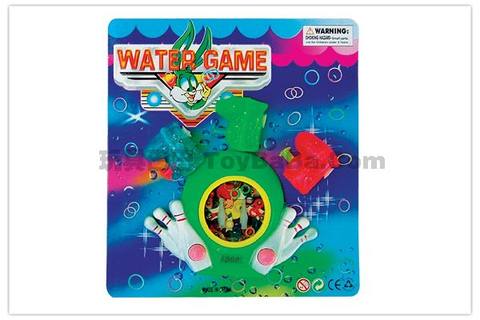 Bowling water machine combines three small water guns
