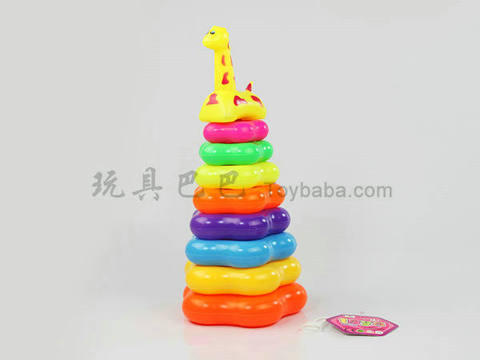 Plum blossom shaped giraffe in middle ring