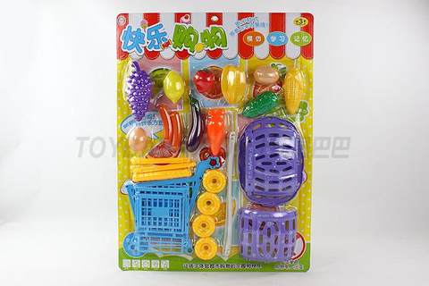 Basket, shopping cart and fruit