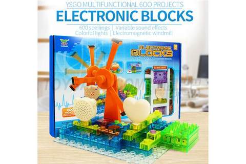 64PCS electric energy building blocks 1, electromagnetic windmills 2, red flash electromagnetic windmills 3, audible electromagnetic windmills 4, composite tube amplifying lights 5, buzzer gunshots