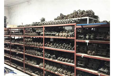 Materials, colors, molds of rubber-lined toy processing factory