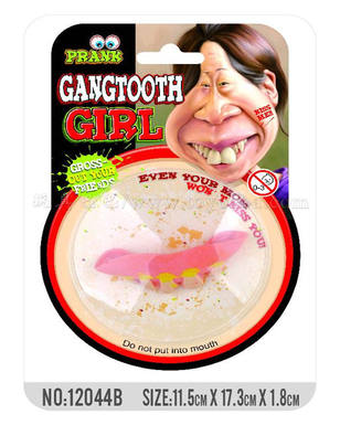 A new generation of exposed teeth