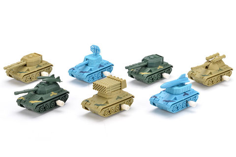 Chain rolled tank rolled toys