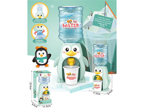 Penguin water dispenser